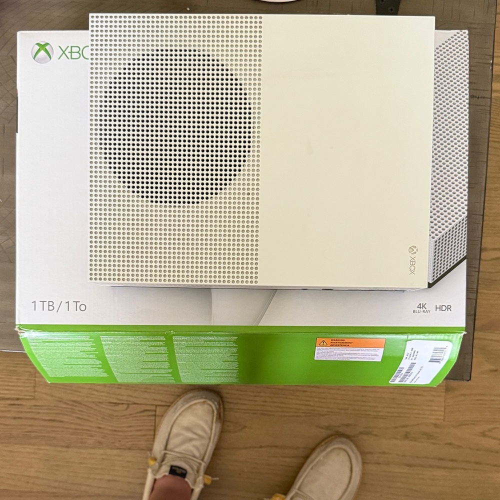 Xbox Series S 1TB Console